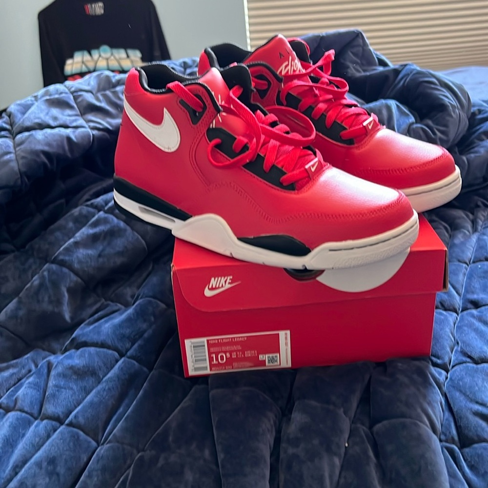 Nike Flight Legacy